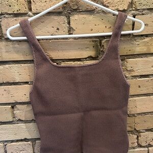Babaton Brown Ribbed Sleeveless Tank Top